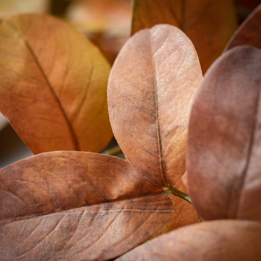 Realistic Fall Foliage Leaf Faux Floral Stem for Autumn Decor and Floral Arrangements Leaf Detail