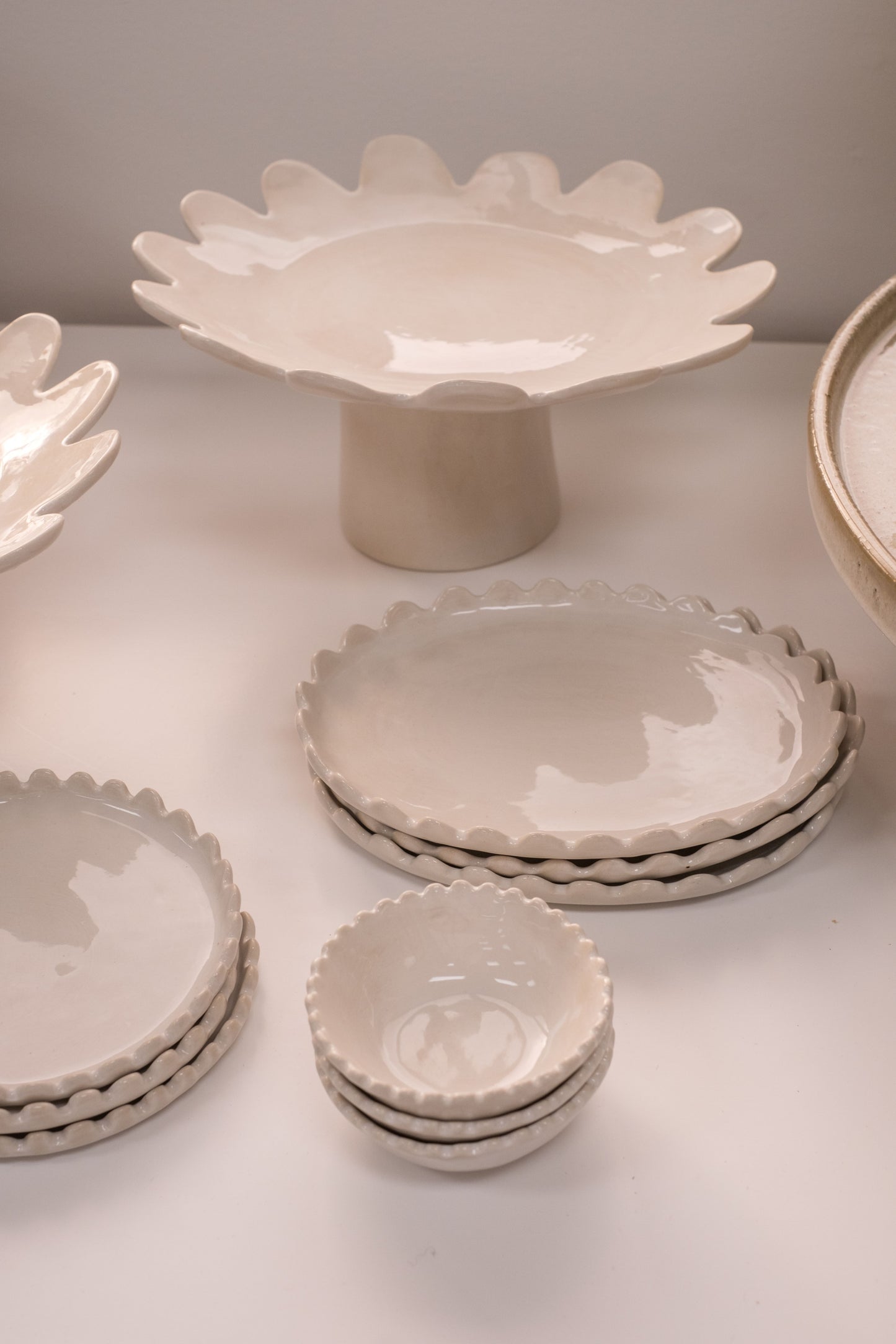 Livi Scalloped Edge Ceramic Serveware Collection 