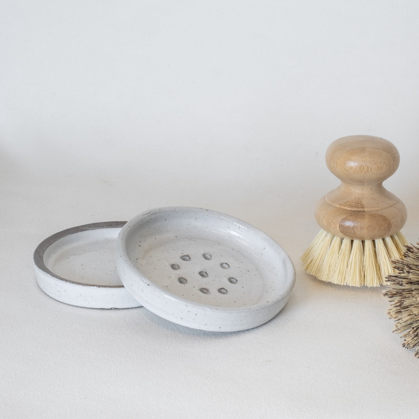 Handmade Pottery Clove Soap Dish or Dish Brush Holder with Catching Tray